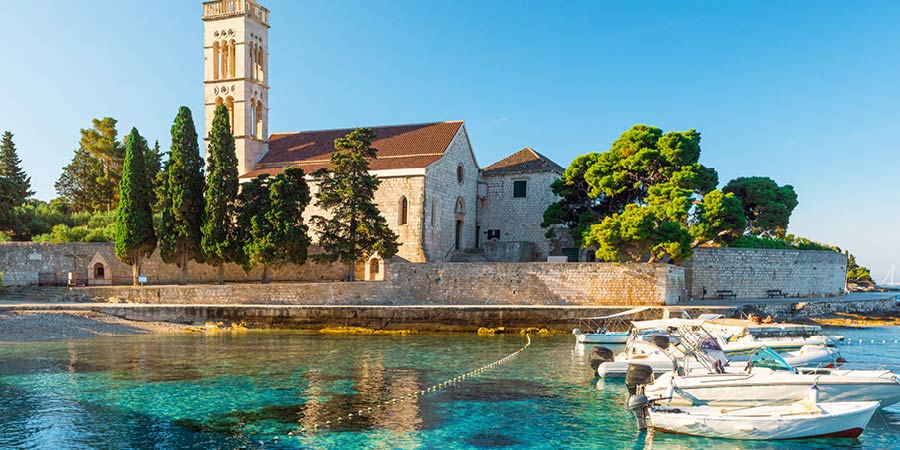 Sailing to the Dalmatian island of Hvar